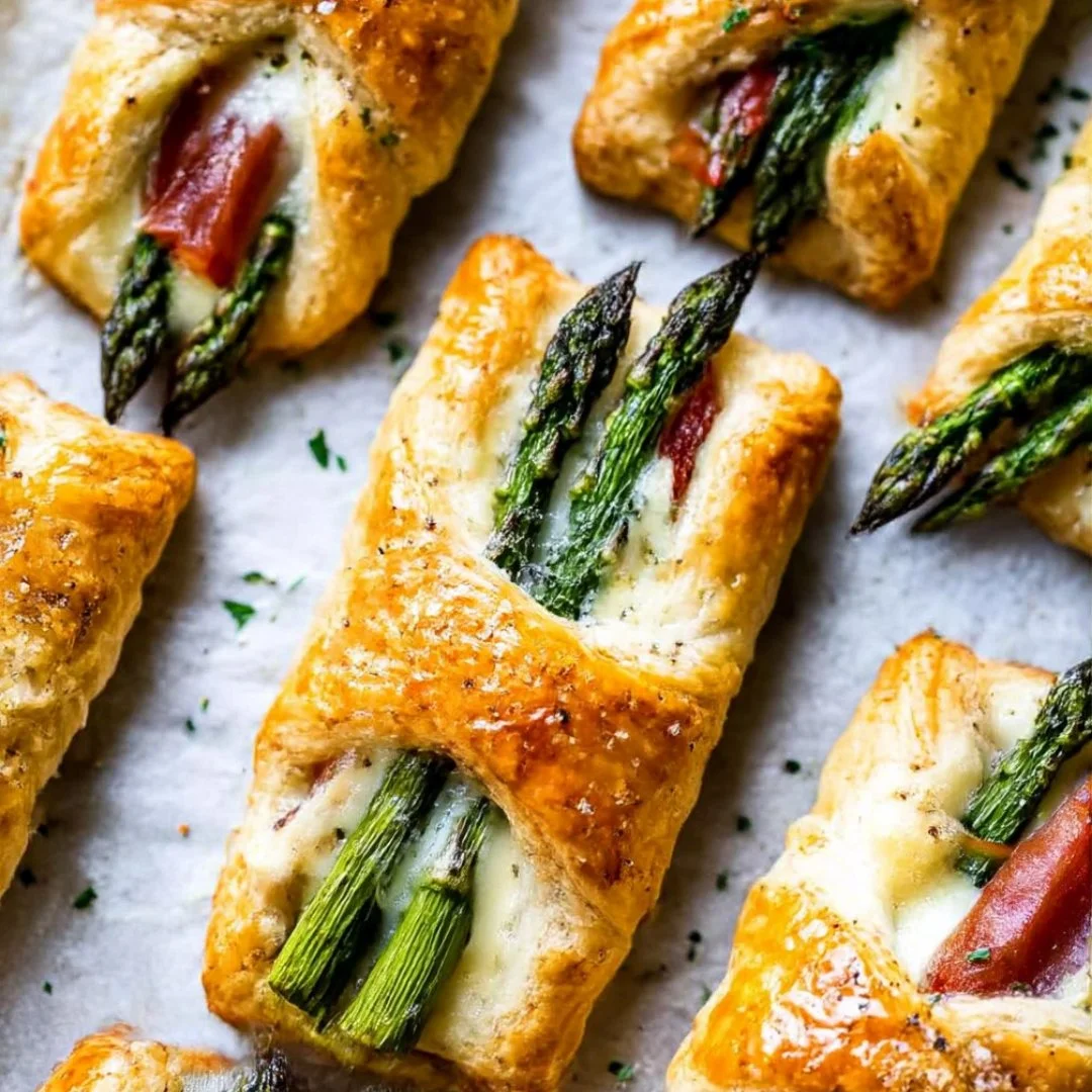 4 Ingredient Mounjaro Recipe – Step-by-step process showing lemon, ginger, and honey being mixed into a detox drink