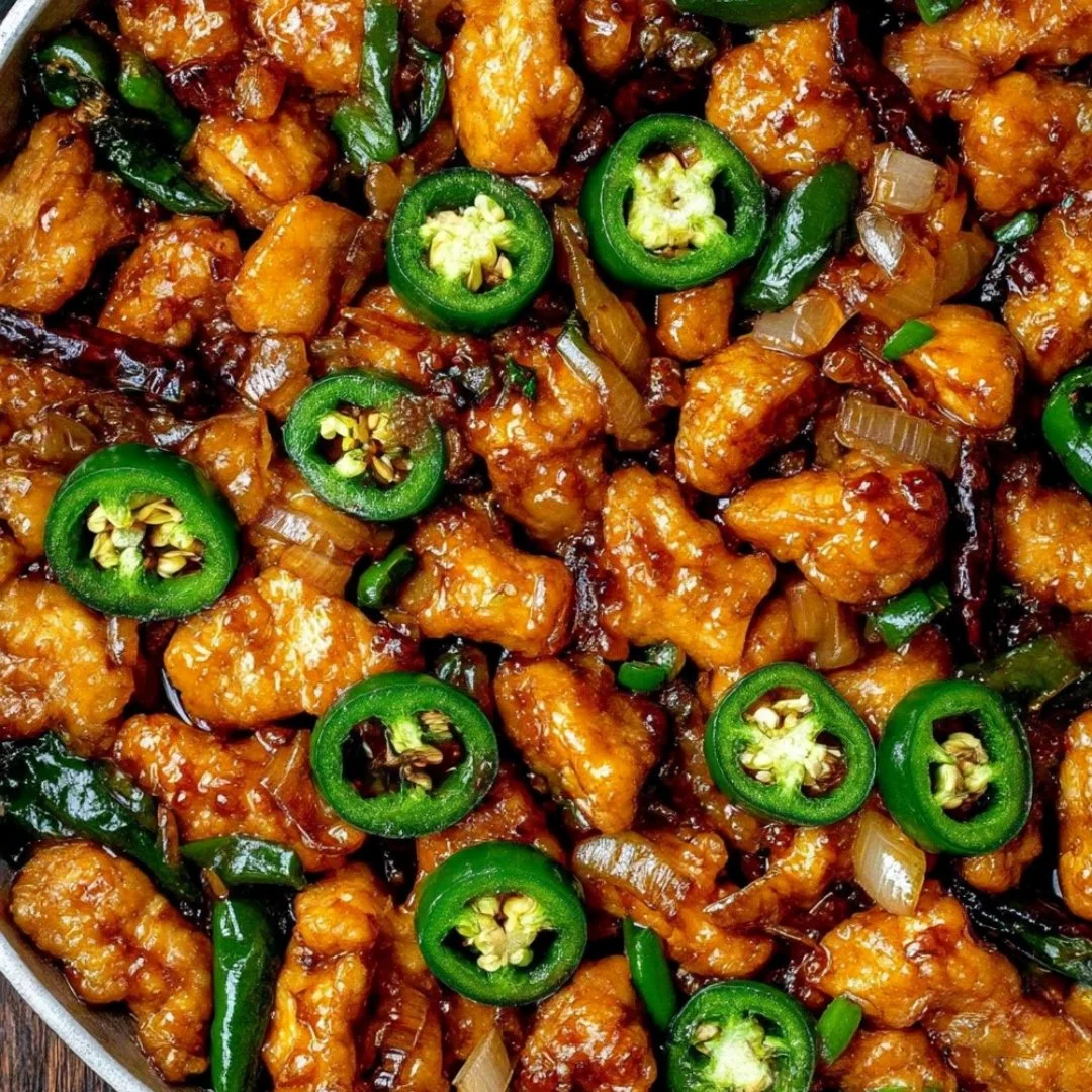 4 Ingredient Mounjaro Recipe – Step-by-step process showing lemon, ginger, and honey being mixed into a detox drink