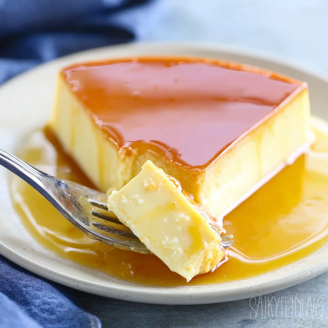 4 Ingredient Mounjaro Recipe – Step-by-step process showing lemon, ginger, and honey being mixed into a detox drink