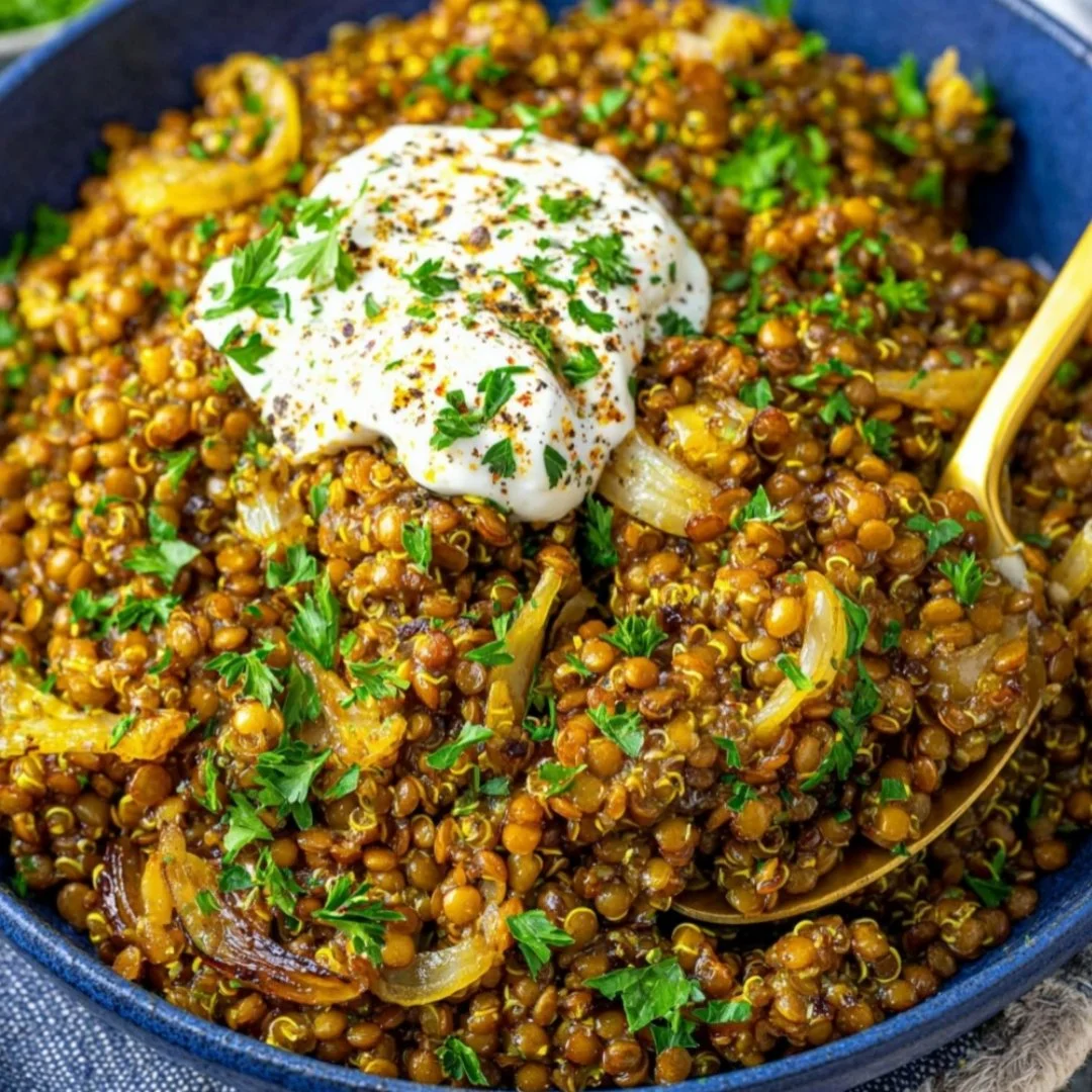 4 Ingredient Mounjaro Recipe – Step-by-step process showing lemon, ginger, and honey being mixed into a detox drink