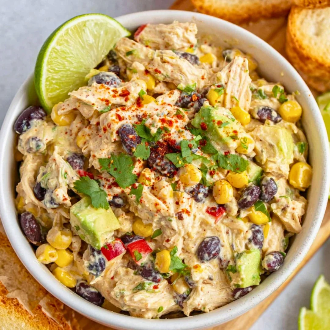 4 Ingredient Mounjaro Recipe – Step-by-step process showing lemon, ginger, and honey being mixed into a detox drink