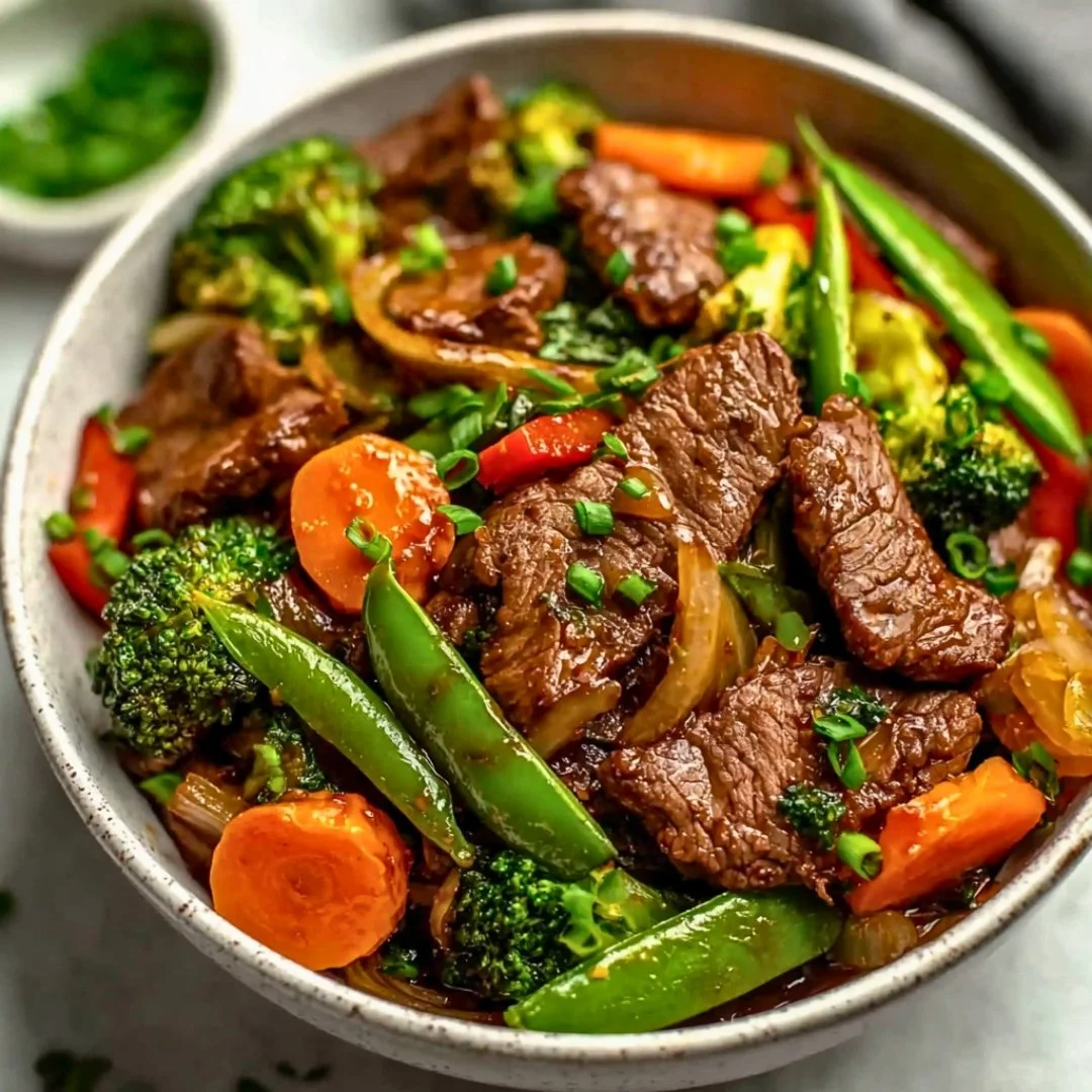 4 Ingredient Mounjaro Recipe – Step-by-step process showing lemon, ginger, and honey being mixed into a detox drink