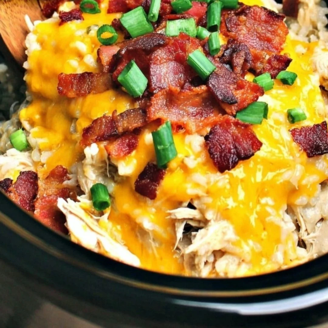 Blue_Salt_Trick_for_Men_Recipe_05 A bright, fizzy blue beverage with granulated salt crystals and a clear jar on a granite surface.